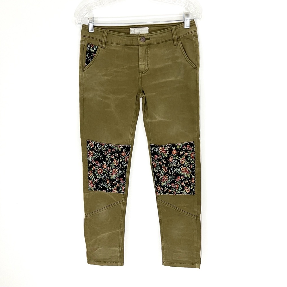 Free People Green Floral Patch Knees Jeans Size 2